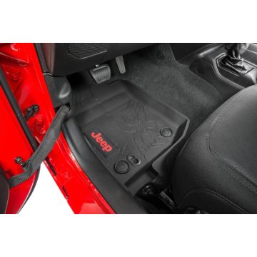   Lábtörlő  szett  első Jeep Wrangler JL 2-Ajtó 18- Mopar 82215202AD 