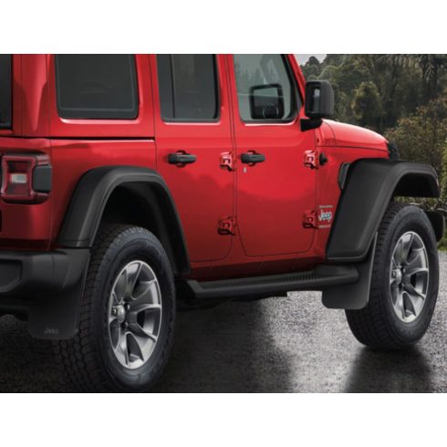 Sárvédő  első fekete Jeep Wrangler JK 18- Mopar 82215332AB 