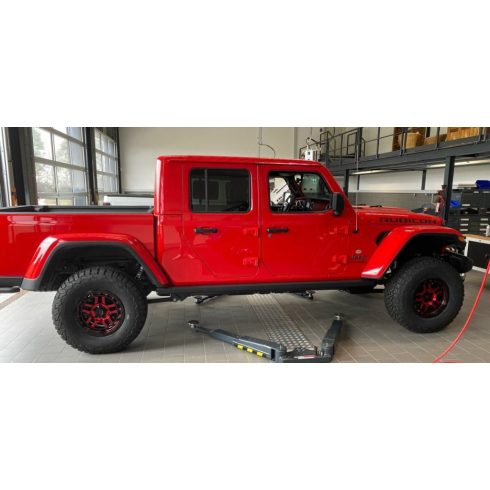 Alumínium felni 8,5 x 17 ET +18 KMC KM540 RECON fekete piros Jeep Wrangler JK / JL BJ 07-től KM54078550918 Fényes FEKETE PIROS TÜV-vel